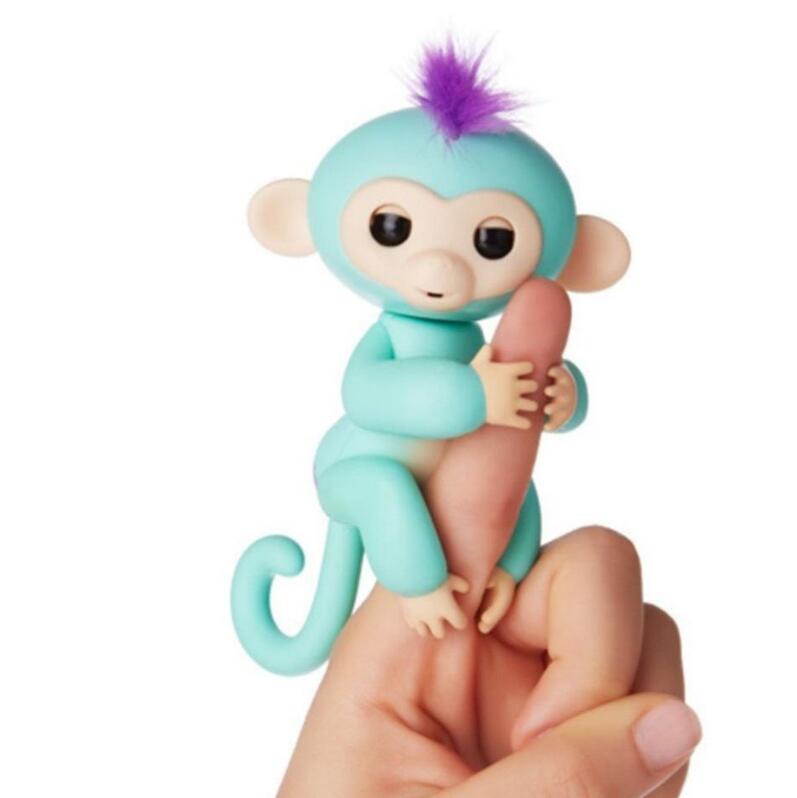 Fingerlings monkey toy