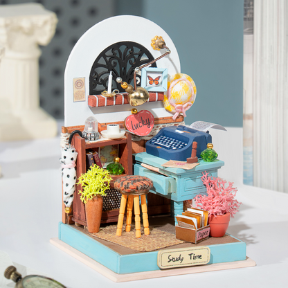 Rolife DIY Wooden Doll House